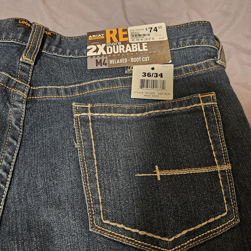 Ariat Relaxed Boot Cut Jeans in Blue Denim